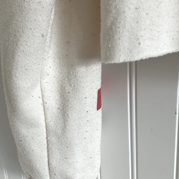 MIGHTY FINE Wander Cropped Hoodie - Picture 5 of 6